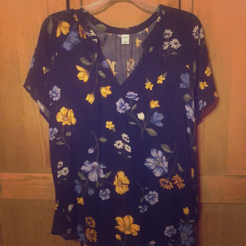 Old Navy blouse